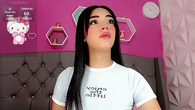 Snapshot of Sofi_hdz chatting on March 22, 10:59 pm Sofi hdz online show from March 22, 10:59 pm