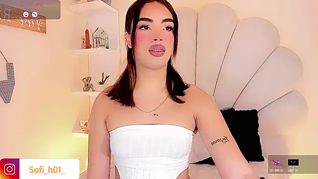 Snapshot of Sofi_hdz chatting on October 9, 1:20 pm Sofi hdz online show from October 9, 1:20 pm