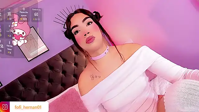 Snapshot of Sofi_hdz chatting on November 4, 9:03 pm Sofi hdz online show from November 4, 9:03 pm