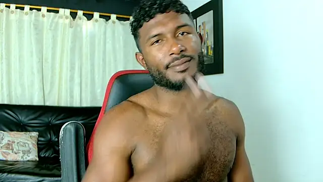 Snapshot of Black_indiian chatting on October 14, 1:01 pm Black indiian online show from October 14, 1:01 pm