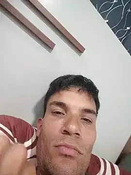 Snapshot of 719610 chatting on November 20, 3:28 am 719610 online show from November 20, 3:28 am