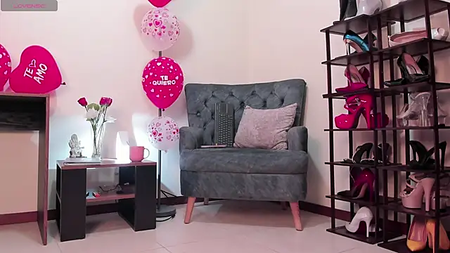 missmabelle online show from February 16, 3:04 am