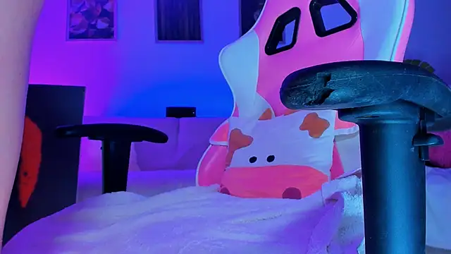 Snapshot of Alyssa_Smitt chatting on March 17, 3:25 am Alyssa Smitt online show from March 17, 3:25 am