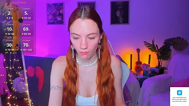 Snapshot of Alyssa_Smitt chatting on September 8, 5:23 pm Alyssa Smitt online show from September 8, 5:23 pm