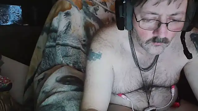 SlutPupWaya online show from March 5, 3:18 am