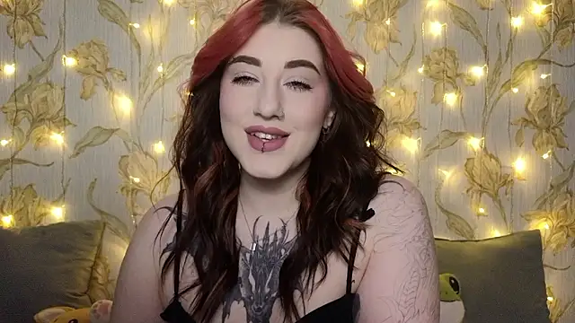 Kimpossible1 online show from December 9, 11:36 am