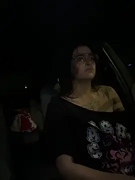 Snapshot of SafeinouterSpace chatting on December 23, 1:25 am SafeinouterSpace online show from December 23, 1:25 am