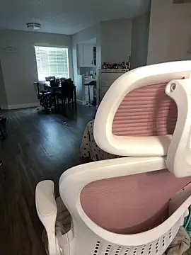 Snapshot of SafeinouterSpace chatting on February 23, 7:44 pm SafeinouterSpace online show from February 23, 7:44 pm