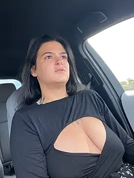 Snapshot of SafeinouterSpace chatting on February 26, 9:25 pm SafeinouterSpace online show from February 26, 9:25 pm