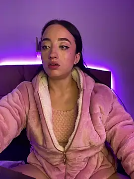 Snapshot of Ady_18 chatting on March 12, 10:07 pm Ady 18 online show from March 12, 10:07 pm