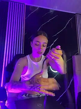 Snapshot of Ady_18 chatting on October 30, 4:52 pm Ady 18 online show from October 30, 4:52 pm