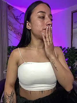 Ady 18 online show from January 15, 3:49 pm