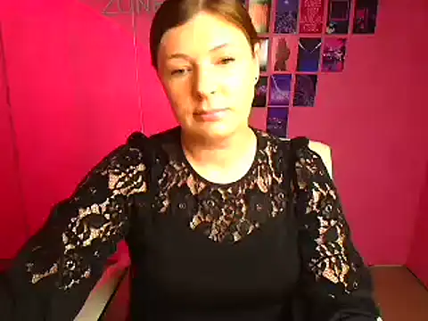 Snapshot of Lissmilf chatting on April 22, 11:34 am Lissmilf online show from April 22, 11:34 am