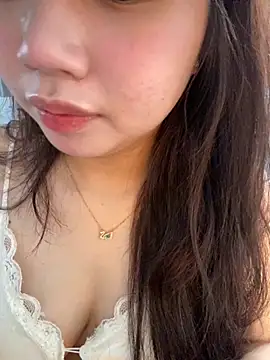 Hotellinh12 online show from September 19, 7:10 am