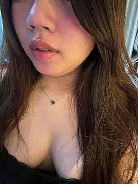 Hotellinh12 online show from April 8, 4:40 pm