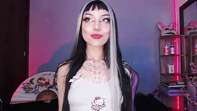 catipetite online show from February 20, 11:32 pm