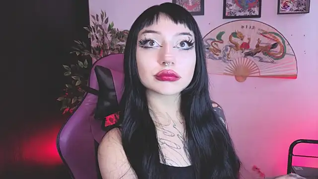 catipetite online show from July 28, 4:39 pm