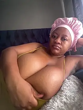 Chubbykarisma27 online show from February 26, 6:56 am