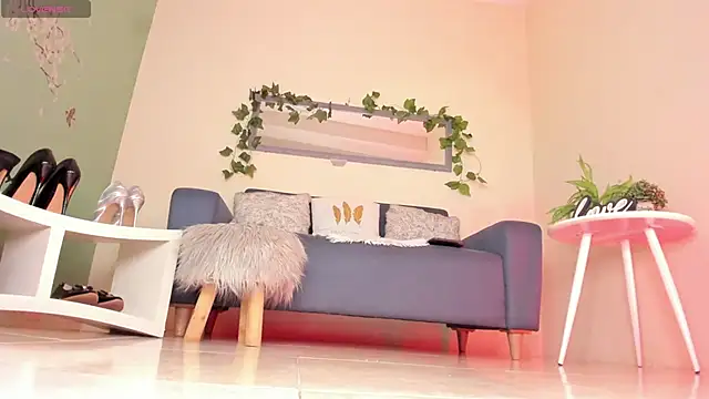 thais dreams online show from February 17, 12:27 pm