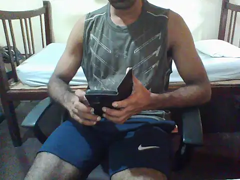ROCKY USA 18 online show from May 13, 6:22 am