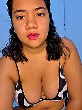 Watagatapitusberry1 online show from October 1, 11:22 pm