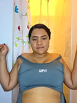 Watagatapitusberry1 online show from November 26, 2:01 am