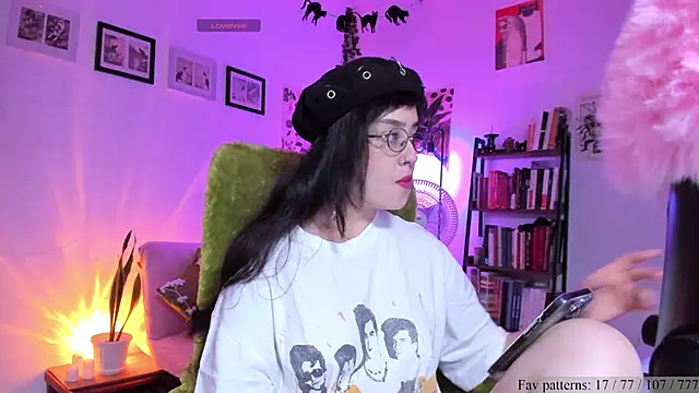 Conlosmichis online show from April 15, 10:54 pm