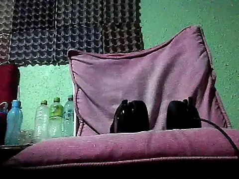 gxXxuesta online show from March 19, 4:27 am