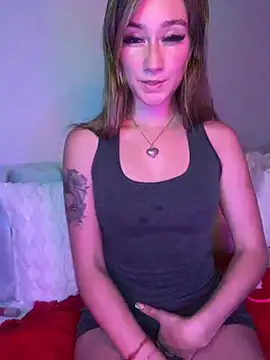 Snapshot of MaryDeniro chatting on February 8, 3:41 am MaryDeniro online show from February 8, 3:41 am