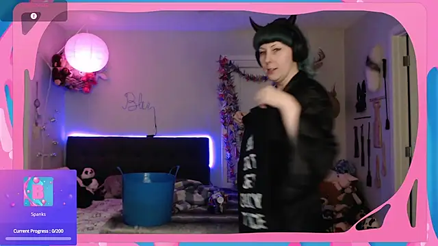 CirqueNoirBlu online show from April 8, 3:28 am