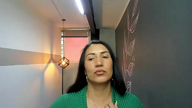 GiaFox  online show from February 26, 6:32 pm