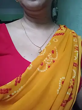 Snapshot of Rosy-B chatting on July 27, 12:39 am Rosy-B online show from July 27, 12:39 am