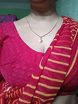 Snapshot of Rosy-B chatting on July 29, 12:53 am Rosy-B online show from July 29, 12:53 am