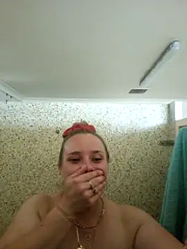 Off the Lesh online show from December 22, 8:06 pm