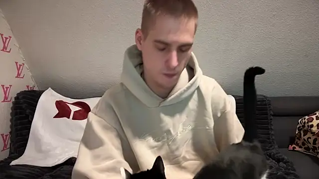 Cookieboy88 online show from January 13, 7:53 pm