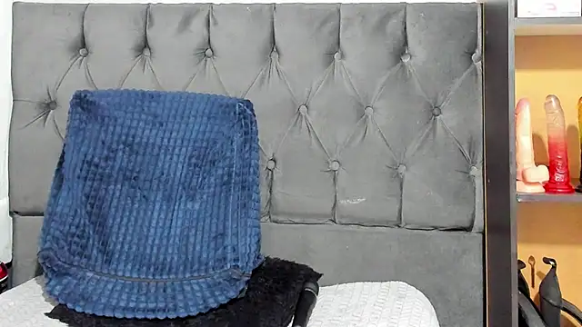 amberr34 online show from February 13, 11:17 am
