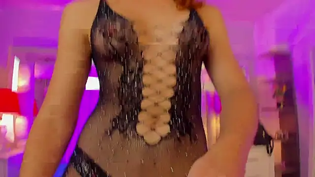 Snapshot of mariiahneedles chatting on October 20, 10:10 pm mariiahneedles online show from October 20, 10:10 pm
