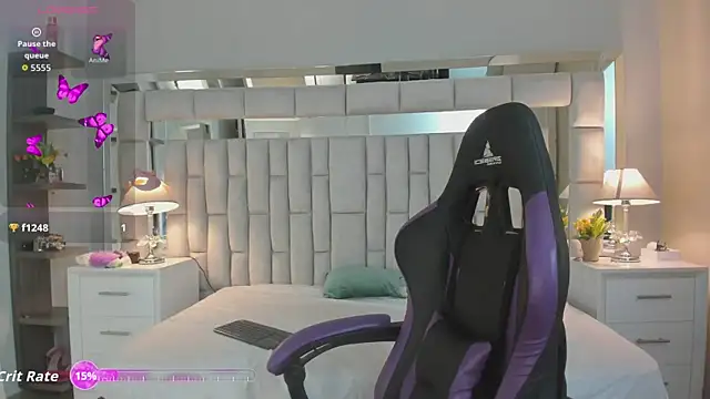 mariiahneedles online show from April 15, 12:06 am