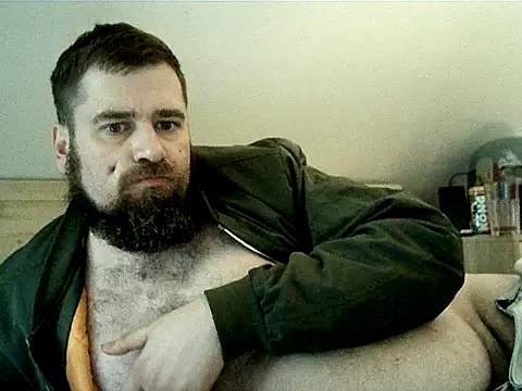 machobear87 online show from February 28, 9:16 pm