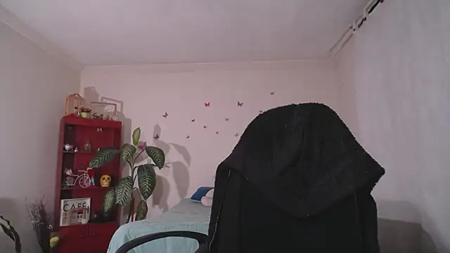 Aleia Taylor online show from November 12, 6:25 am