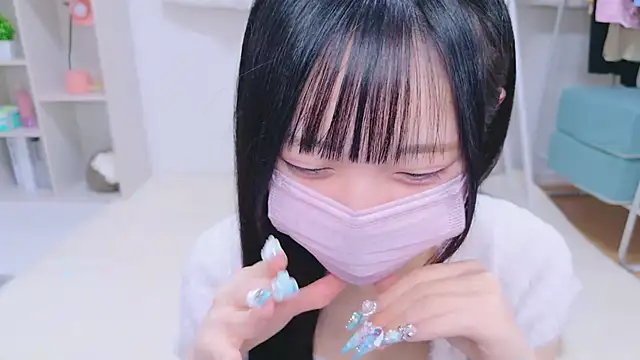 Suzu ch xx online show from December 13, 9:09 pm