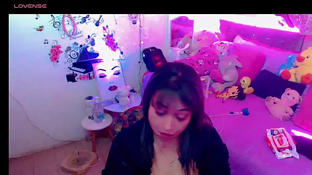 Snapshot of martina_bk chatting on January 12, 8:46 am martina bk online show from January 12, 8:46 am