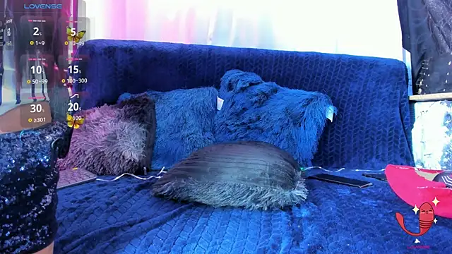 Snapshot of Mracialatina chatting on November 10, 4:39 pm Mracialatina online show from November 10, 4:39 pm