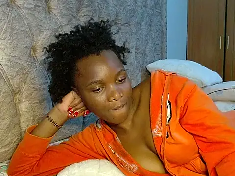 Naughty Girl17 online show from November 29, 8:06 am