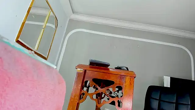 Jimena Grey online show from March 27, 3:56 pm