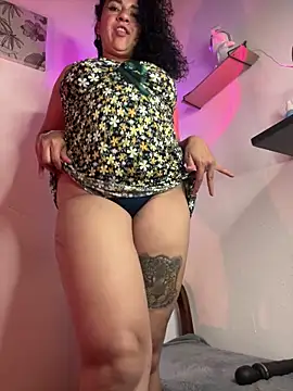 Snapshot of miss_grace_01 chatting on March 20, 2:40 am miss grace 01 online show from March 20, 2:40 am