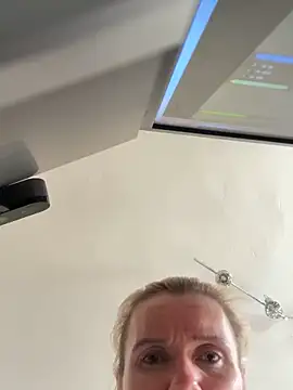 DirtyMargaret online show from March 21, 11:04 am