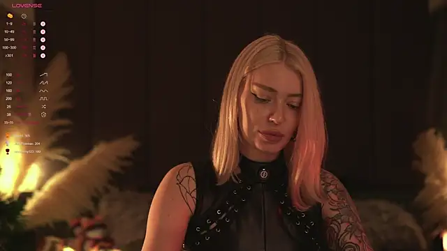 LinaKinky online show from January 25, 2:36 pm