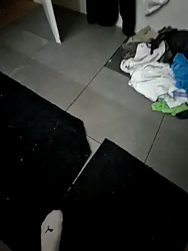 Snapshot of dennis1590 chatting on March 10, 10:55 pm dennis1590 online show from March 10, 10:55 pm