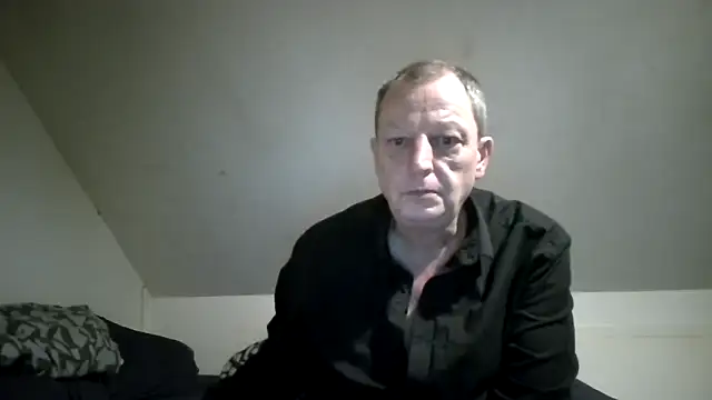 chubbybear2cum online show from December 14, 7:58 am